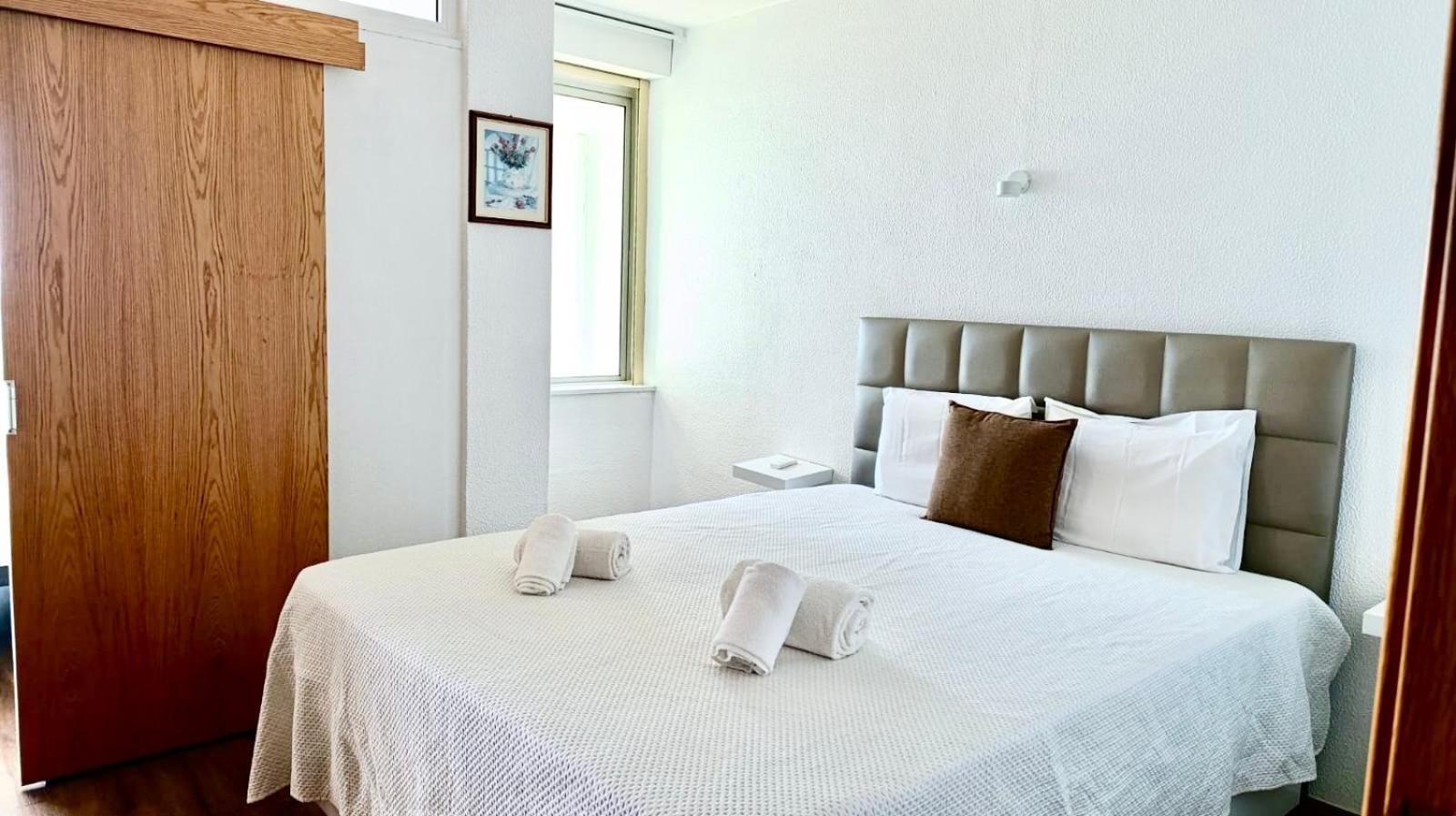 Top Ocean View Apartment - Amazing Sunset - Modern Style - Pool & 200M To Beach Portimao Room photo